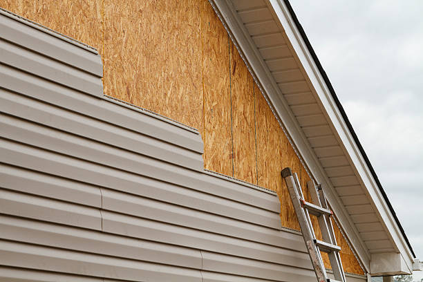 24/7 Emergency Wood Siding experts in North Olmsted, OH